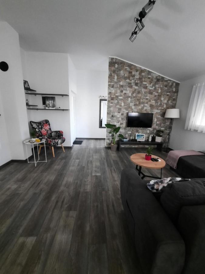 Apartman Bamboo Nin Bagian luar foto